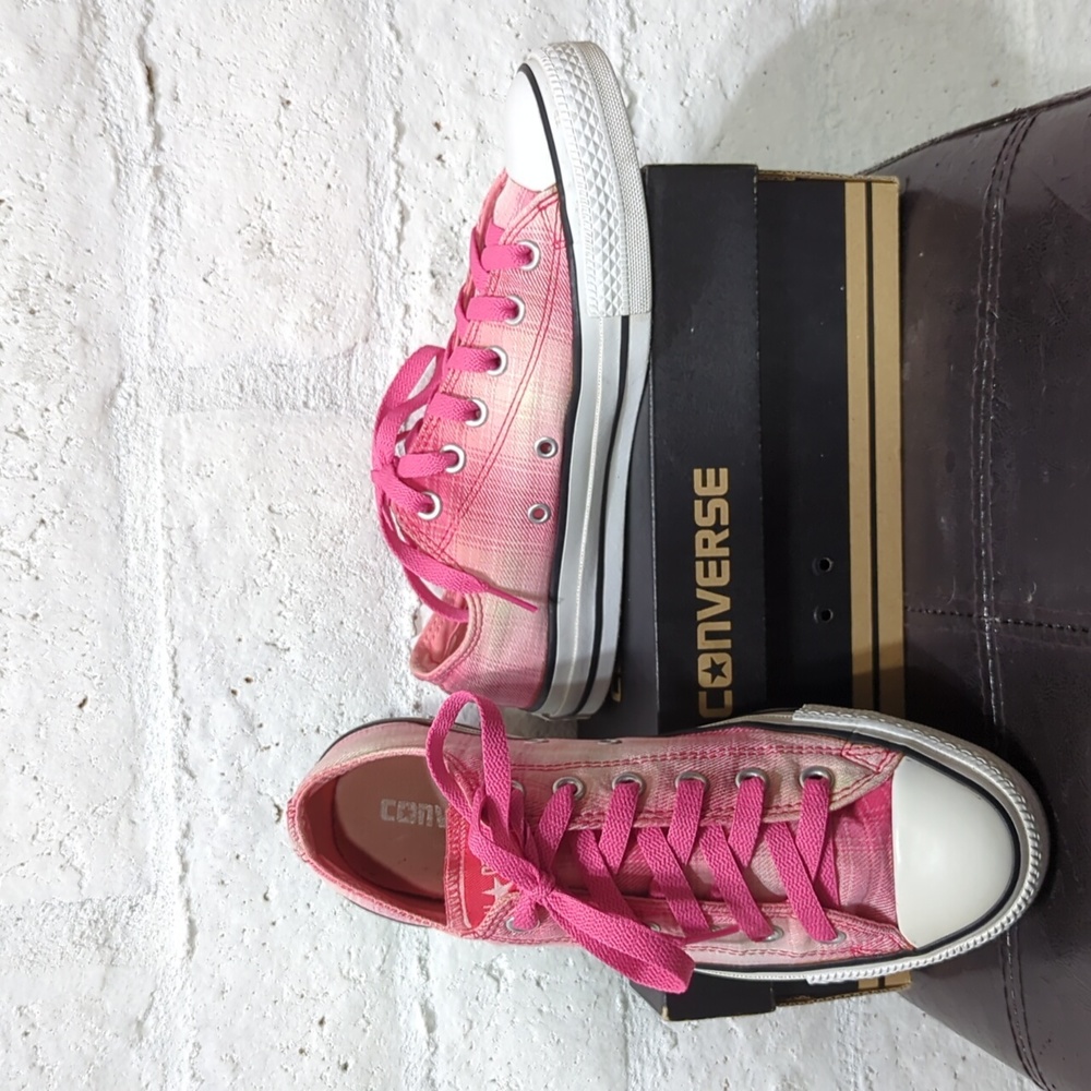 🩷 Pink Plaid Converse All Stars 🩷 - Picture 2 of 9
